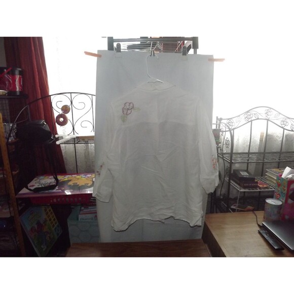 Christopher & Banks Embroidered White Linen Blend Button Up Shirt Women’s XL - Picture 10 of 10